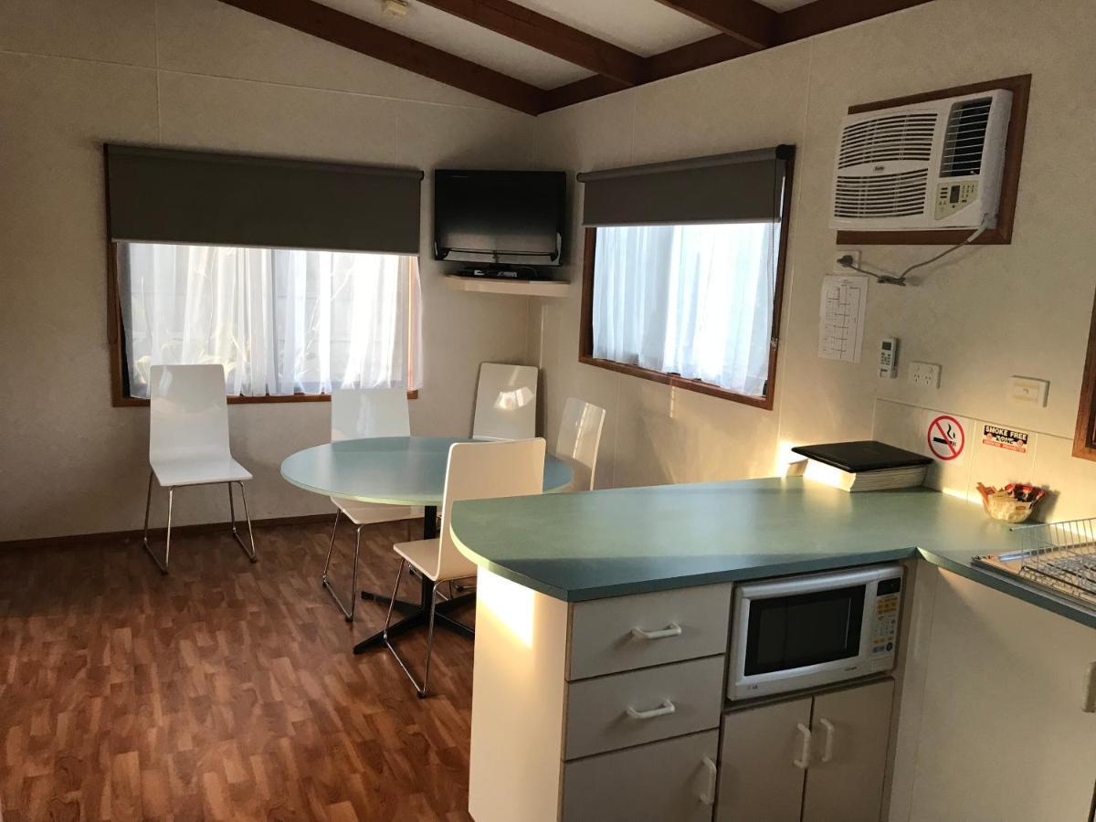 Inverloch Cabins & Apartments Екстер'єр фото